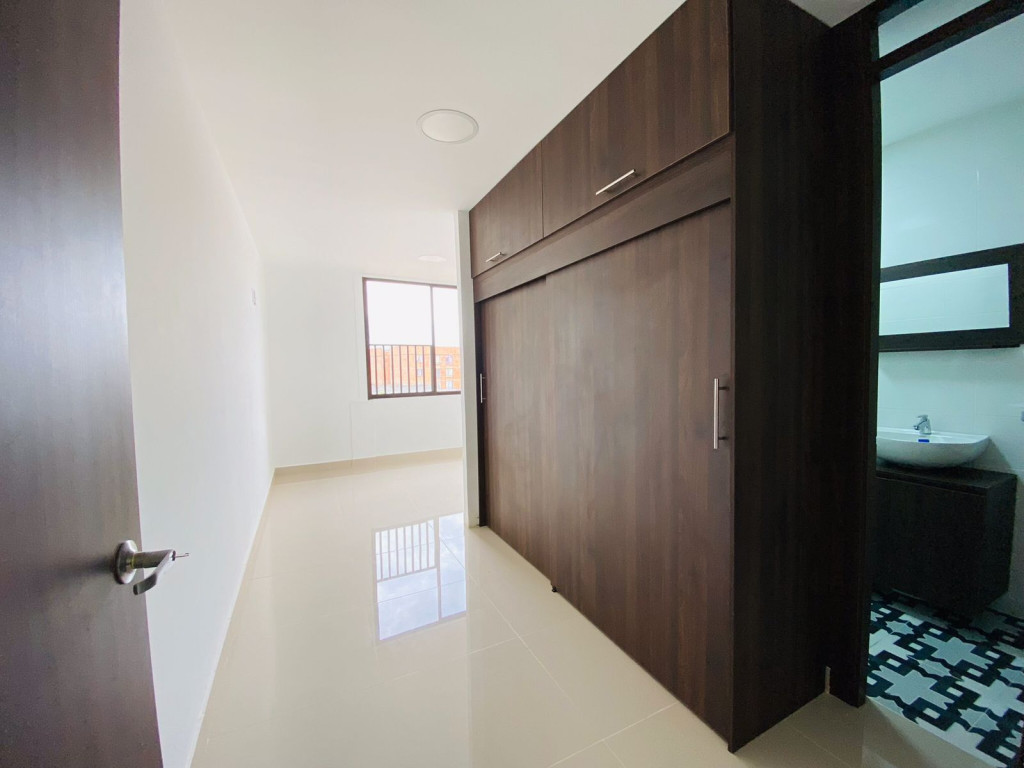 Edificio En Venta - Benjamin Herrera, Cali