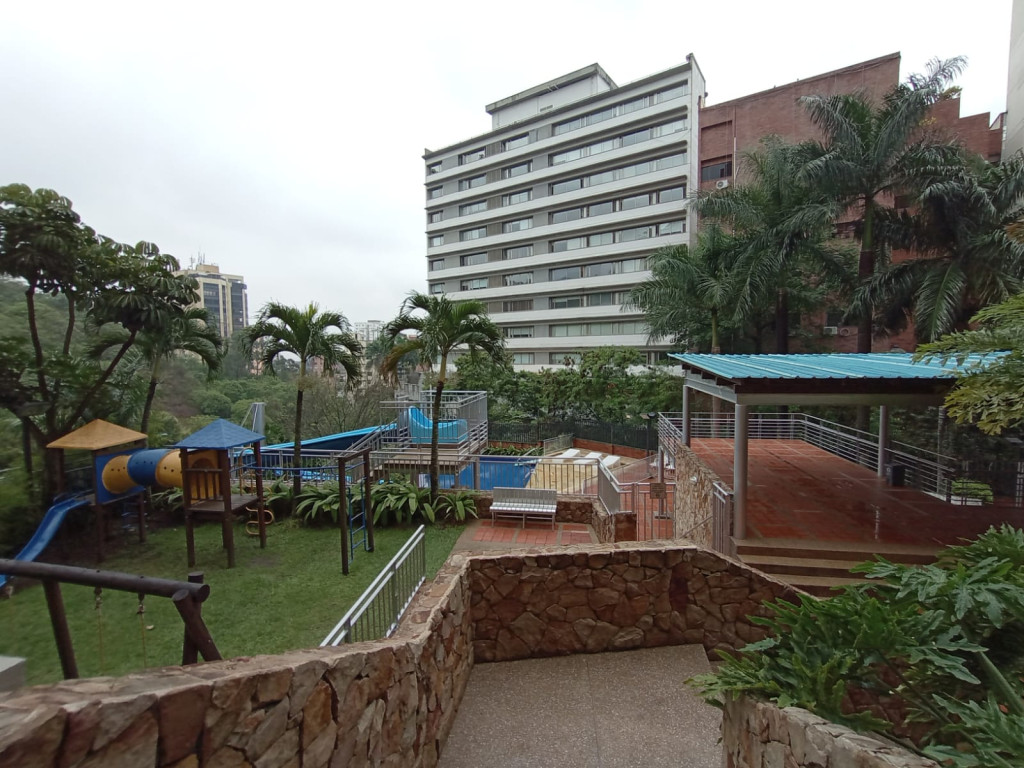 Apartamento En Venta - Normandía, Cali