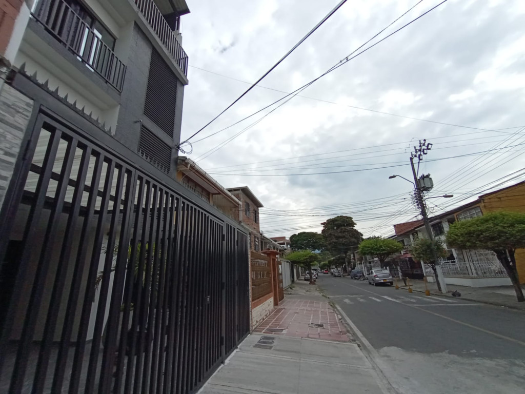Apartamento En Arriendo - Los Andes, Cali