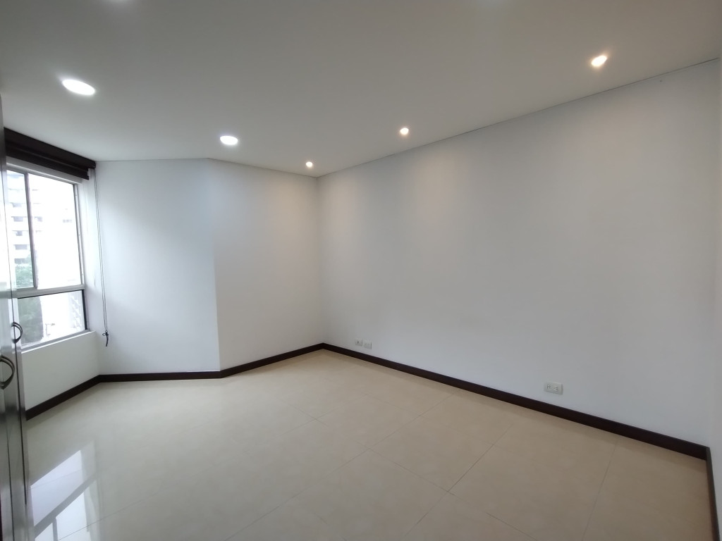 Apartamento En Venta - Versalles, Cali