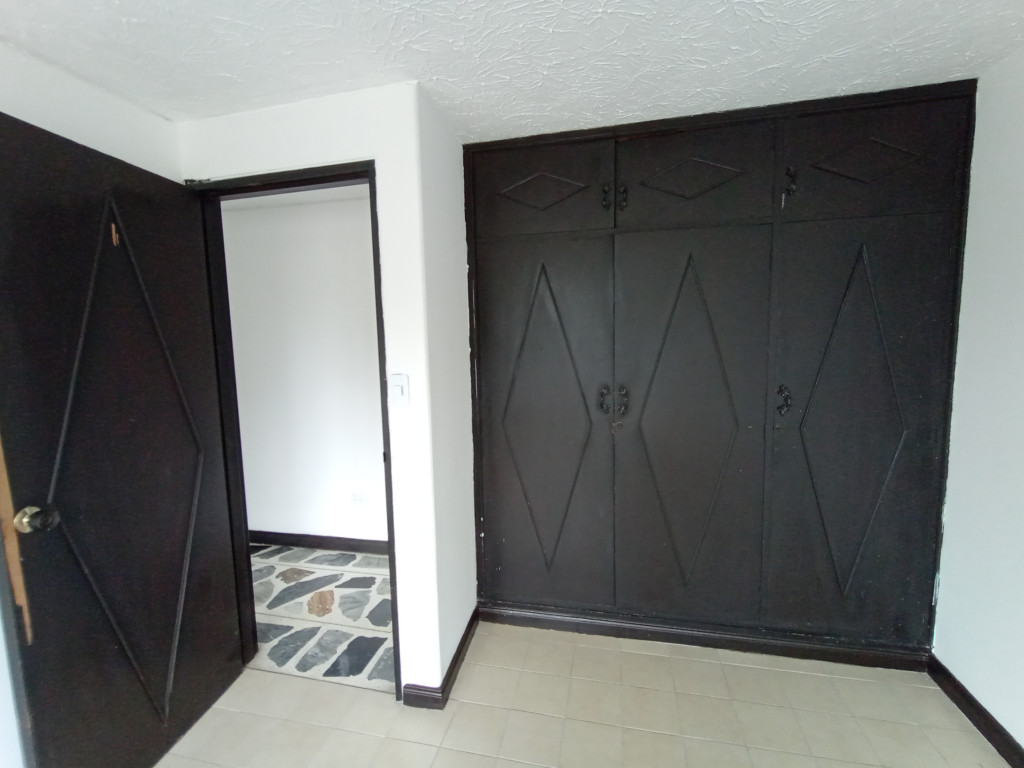 Apartamento En Venta - Santa Anita, Cali