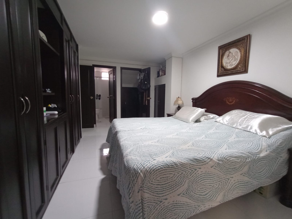 Apartamento En Venta - El Ingenio, Cali