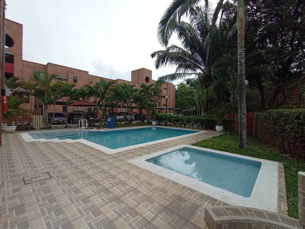 Apartamento En Venta - El Ingenio, Cali