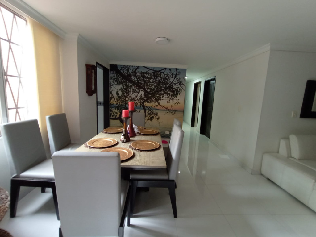 Apartamento En Venta - El Ingenio, Cali