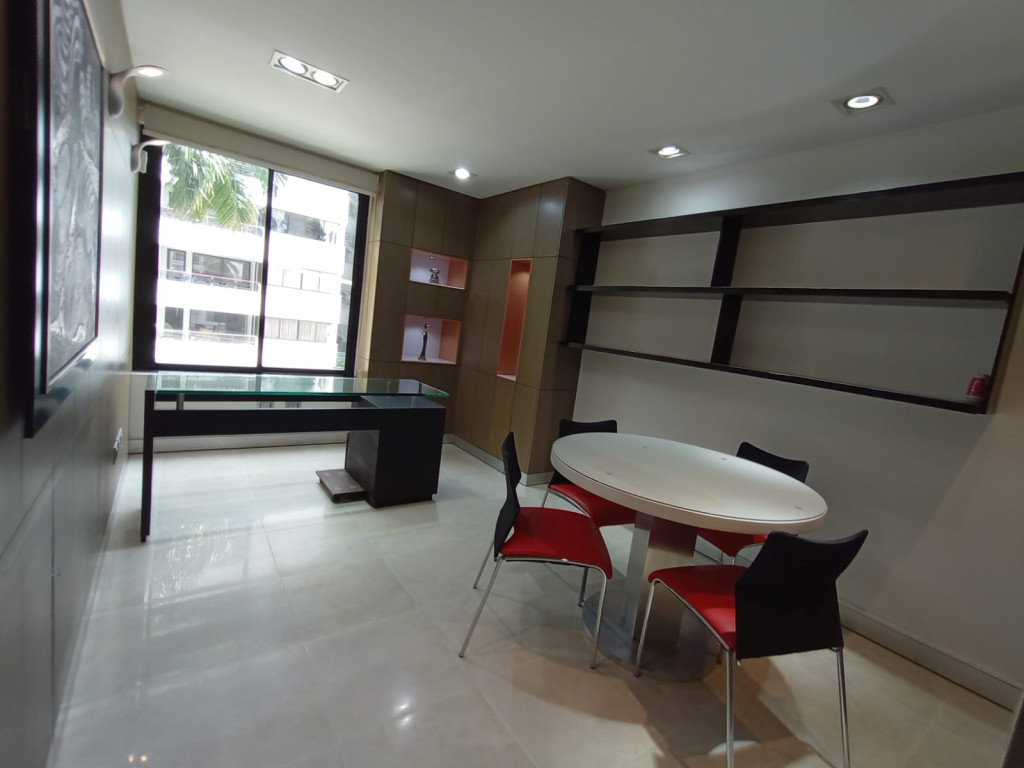 Oficina En Venta - Versalles, Cali