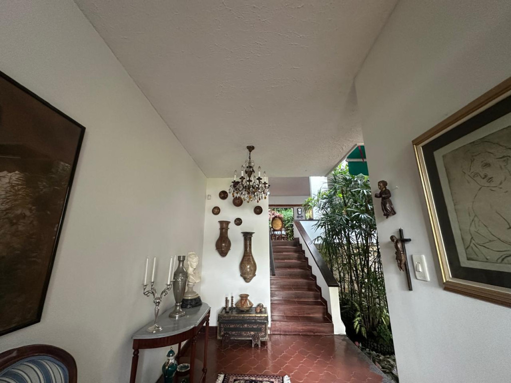 Casa En Venta - Arboleda, Cali
