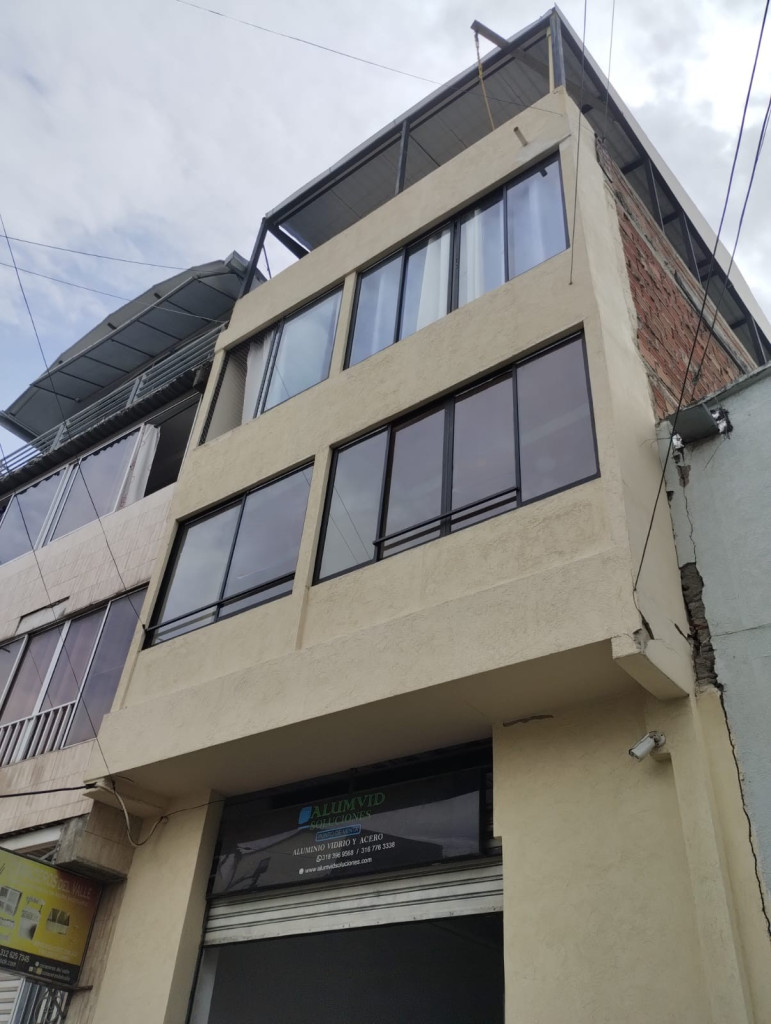 APARTAMENTO Calle 9 E #18 -44, Bretaña, Cali