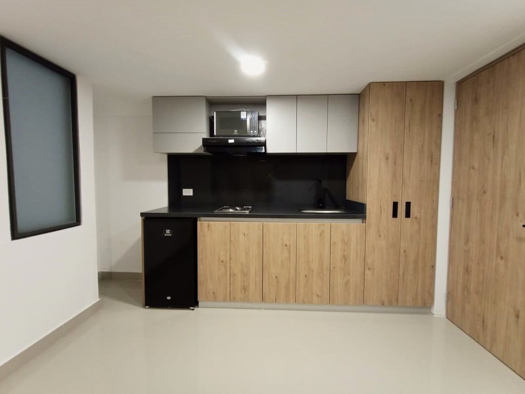 Edificio En Arriendo - San Fernando, Cali