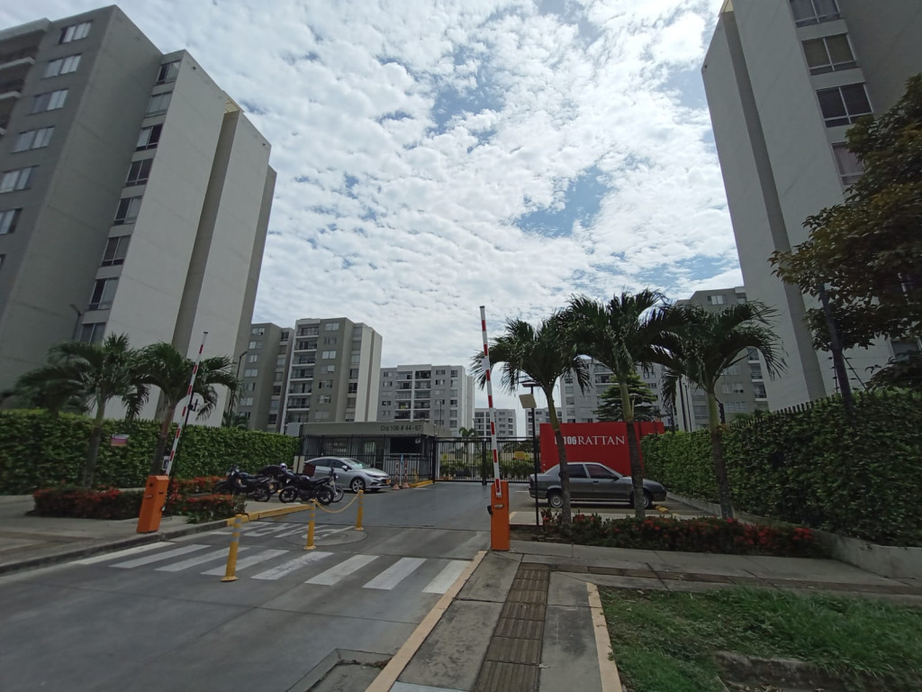 Apartamento En Venta - Bochalema, Cali