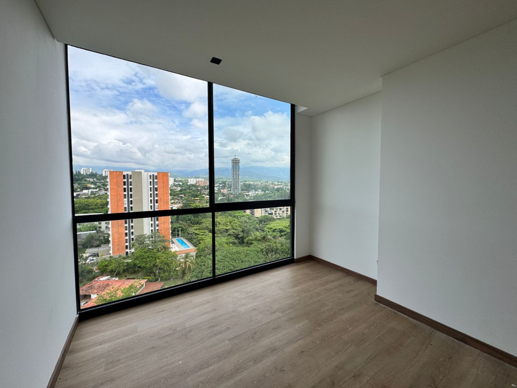Apartamento En Venta - Ciudad Jardín, Cali