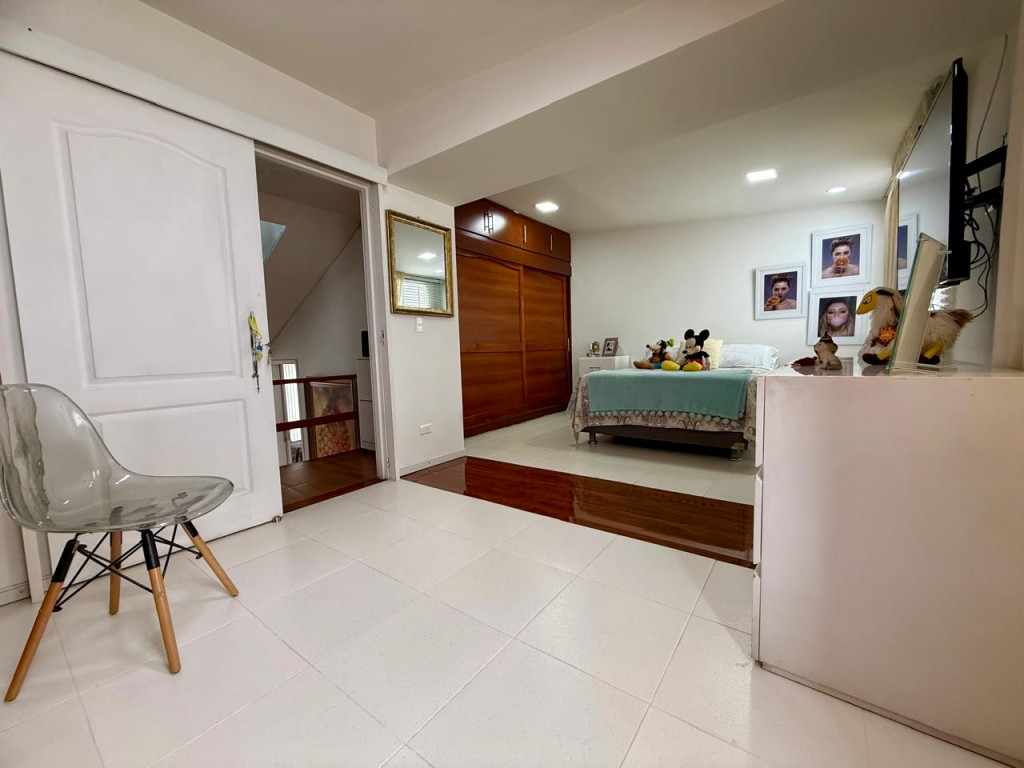 Casa En Venta - Laureles, Manizales
