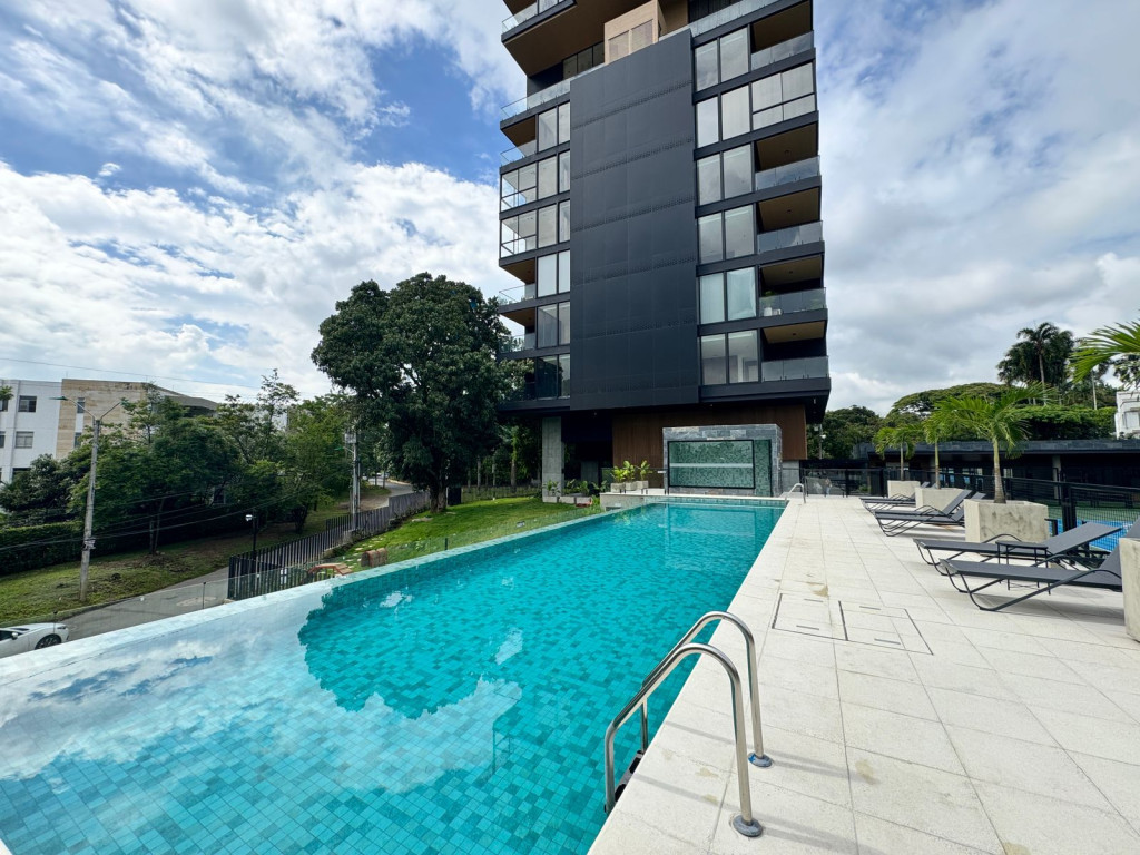 Apartamento En Arriendo - Ciudad Jardín, Cali