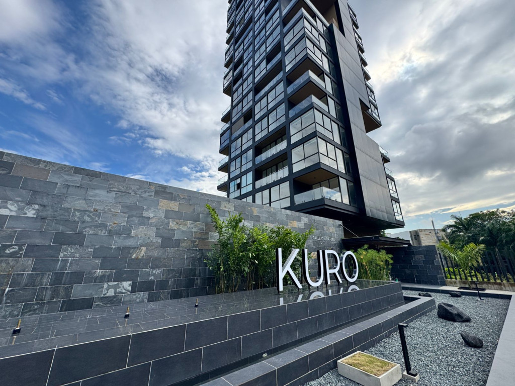 Apartamento En Arriendo - Ciudad Jardín, Cali