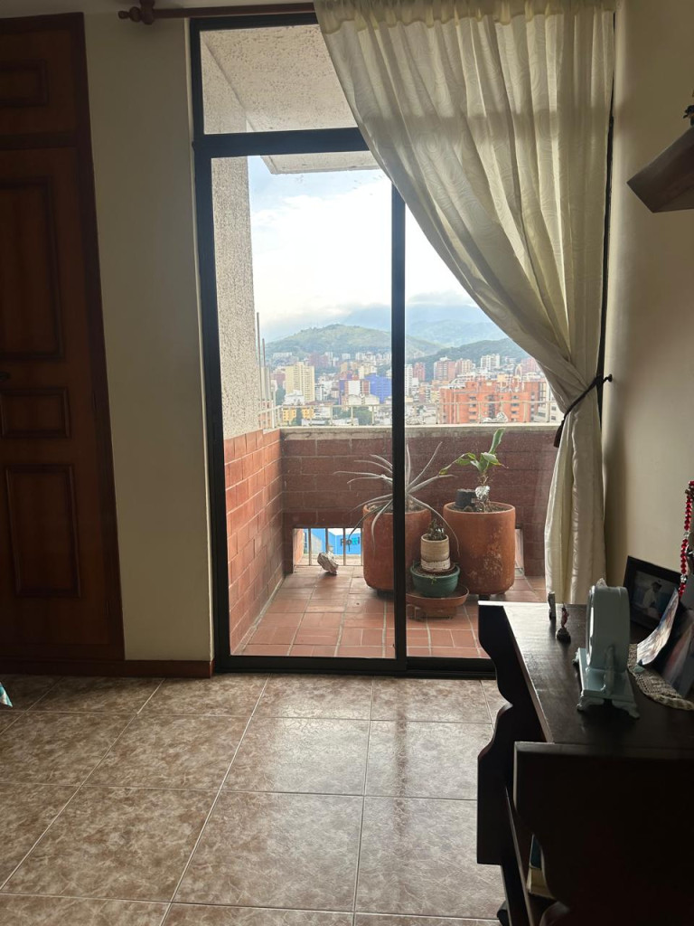 Apartamento En Venta - Versalles, Cali