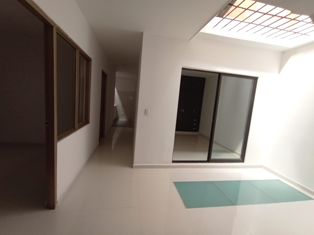Apartamento En Arriendo - Primero De Mayo, Cali