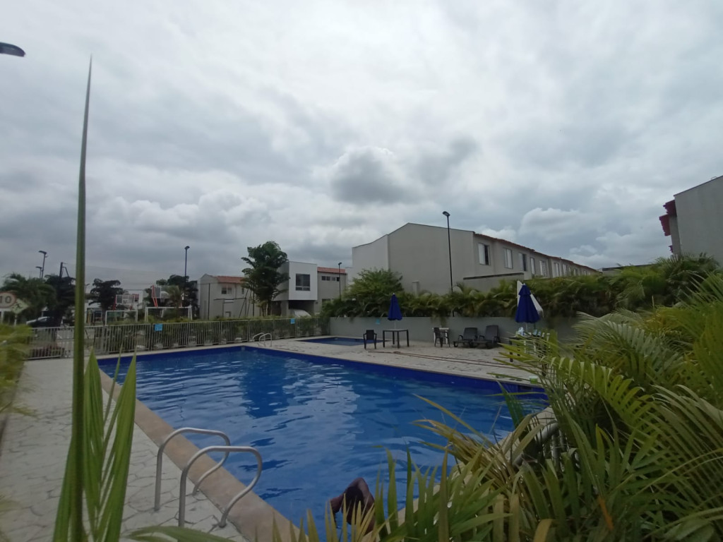 Casa En Venta - Ciudad Country, Jamundí