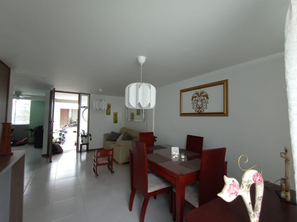 Casa En Venta - Ciudad Country, Jamundí