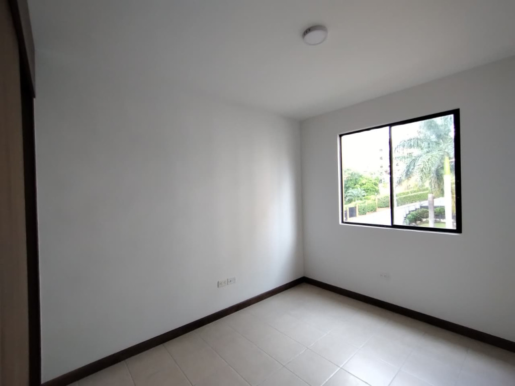 Apartamento En Venta - Santa Teresita, Cali