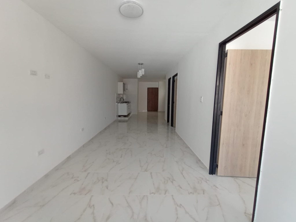 Apartamento En Arriendo - Urbanización La Base, Cali