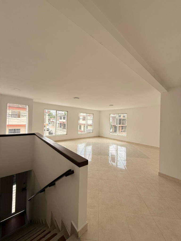 Casa En Venta - Bretaña, Cali