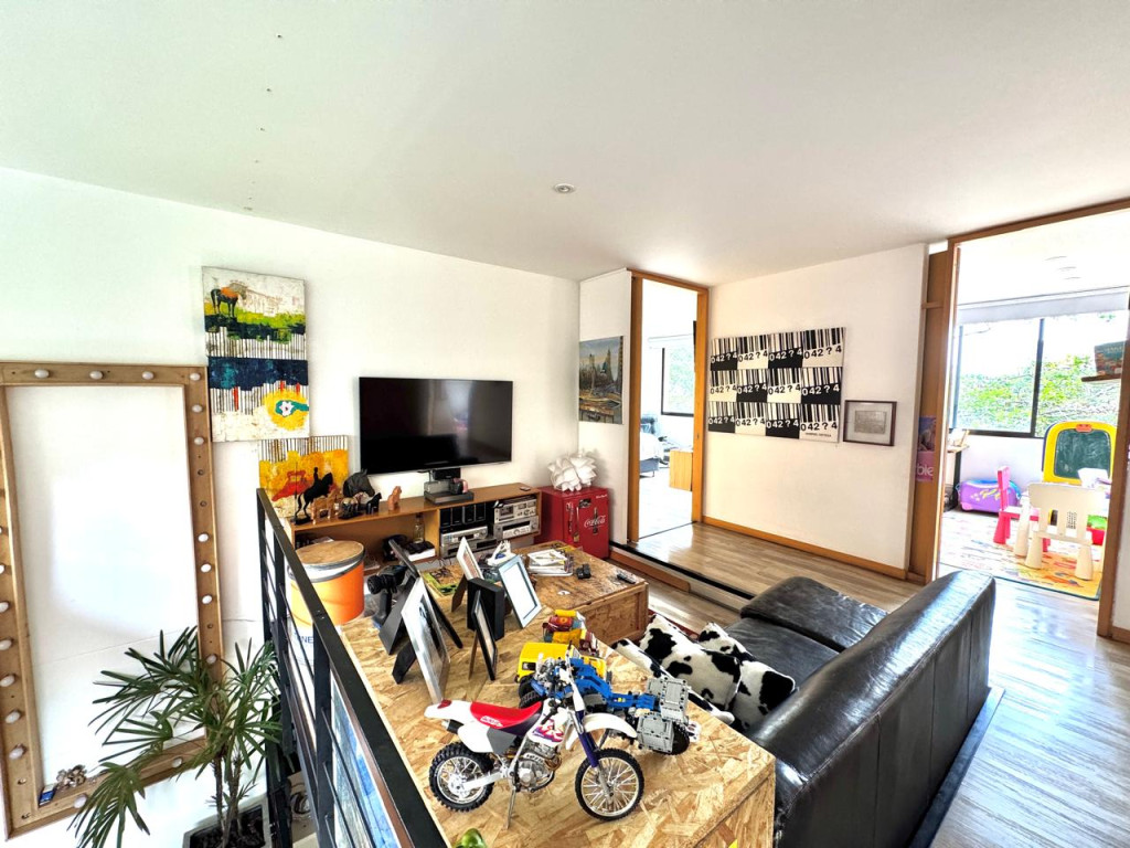 Apartamento En Venta - San Lucas, Medellín