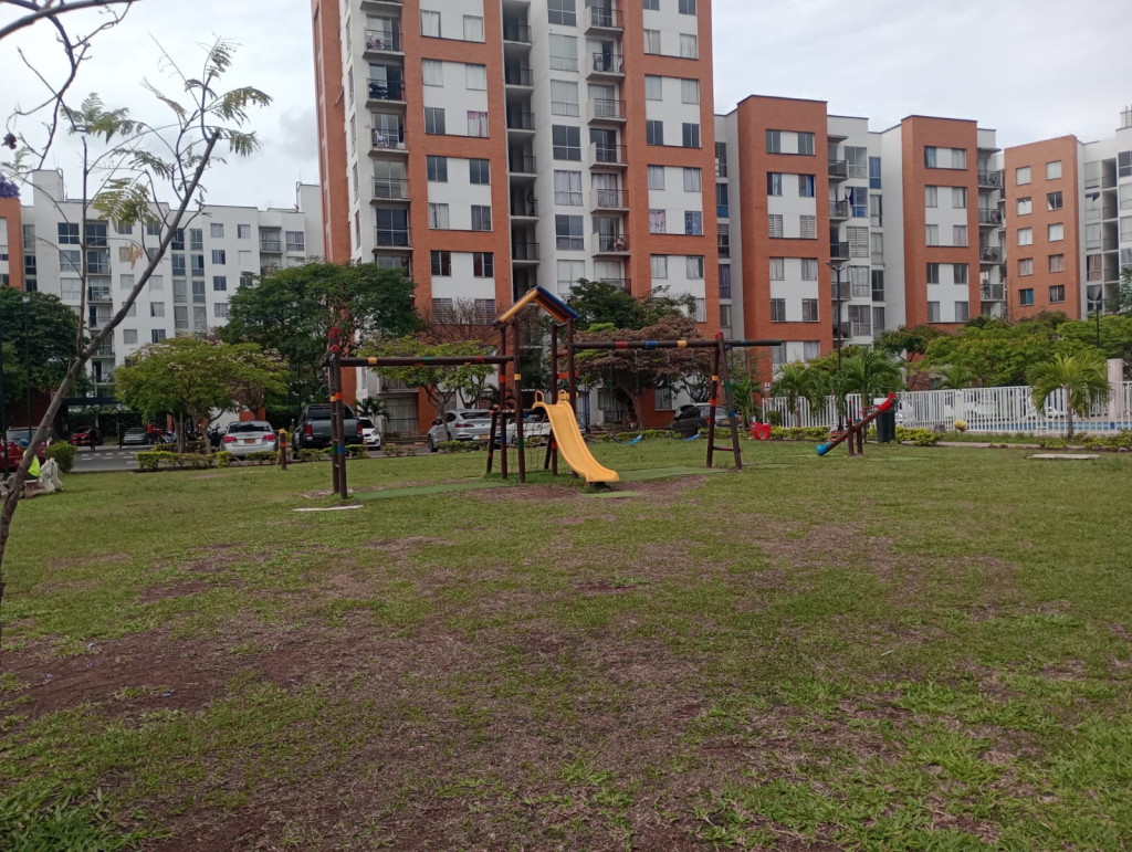 Apartamento En Arriendo - Ciudad Meléndez, Cali