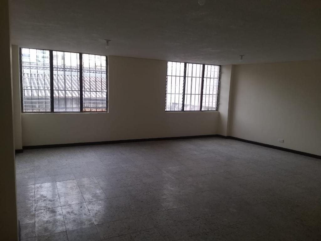 Bodega En Arriendo - Santa Rosa, Cali