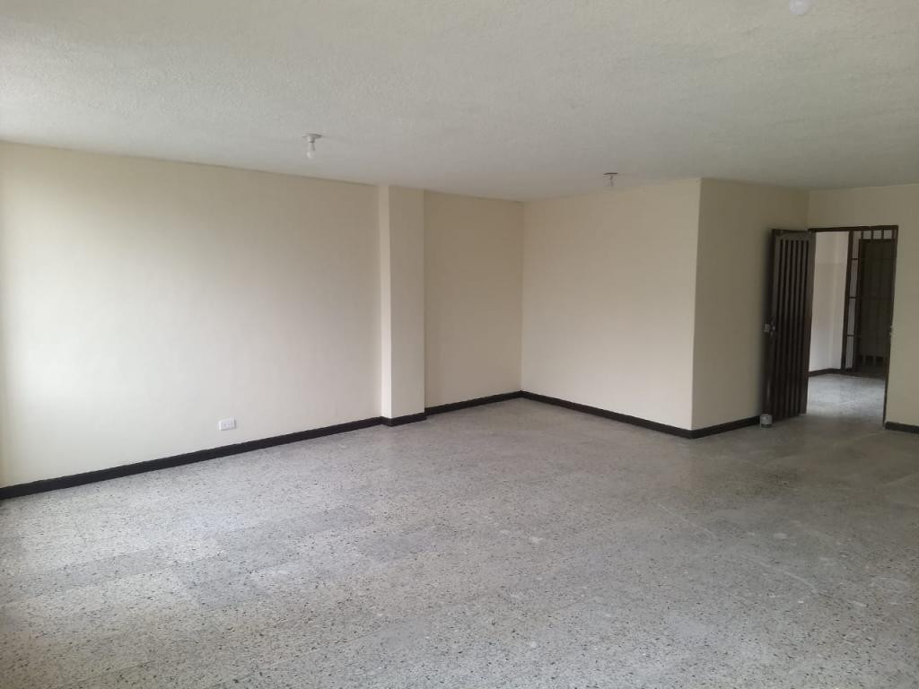 Bodega En Arriendo - Santa Rosa, Cali