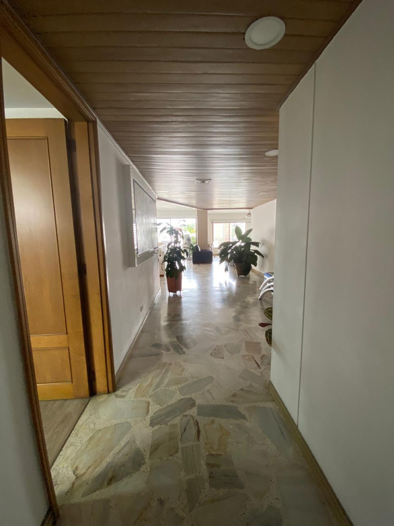 Apartamento En Venta - Santa Teresita, Cali