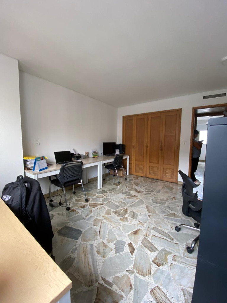 Apartamento En Venta - Santa Teresita, Cali