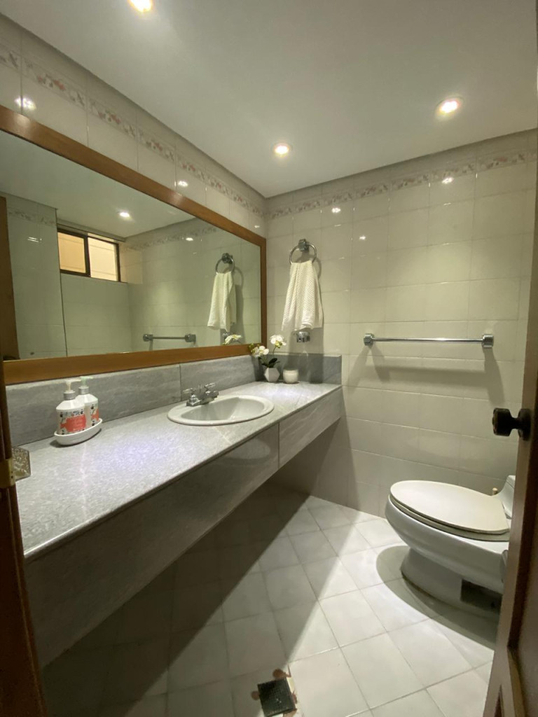 Apartamento En Venta - Santa Teresita, Cali