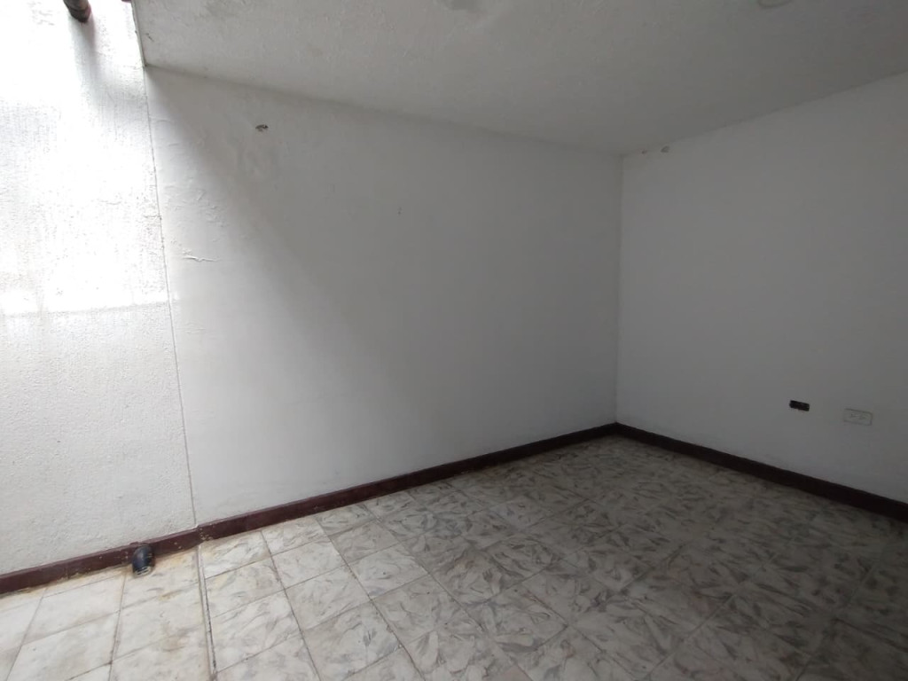 Casa En Venta - Cristóbal Colón, Cali