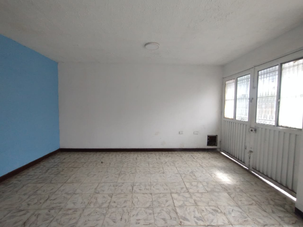 Casa En Venta - Cristóbal Colón, Cali