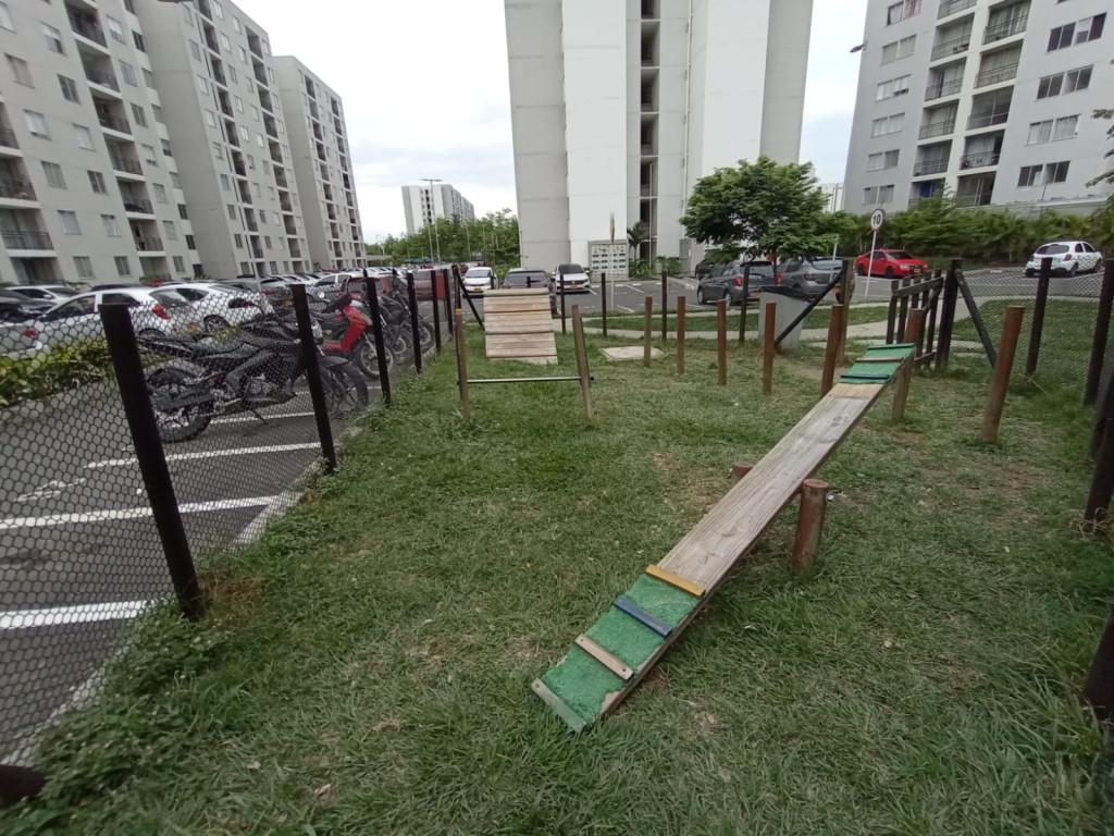 Apartamento En Arriendo - Hacienda Kachipay, Cali