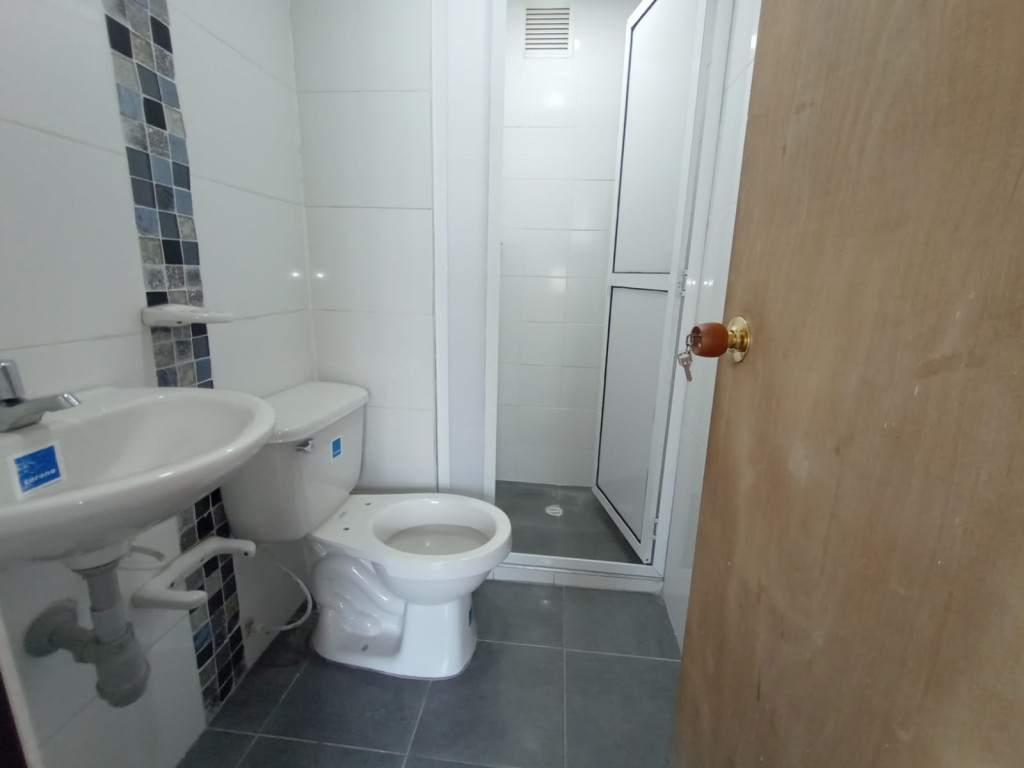 Apartamento En Arriendo - Las Vegas De Comfandi, Cali