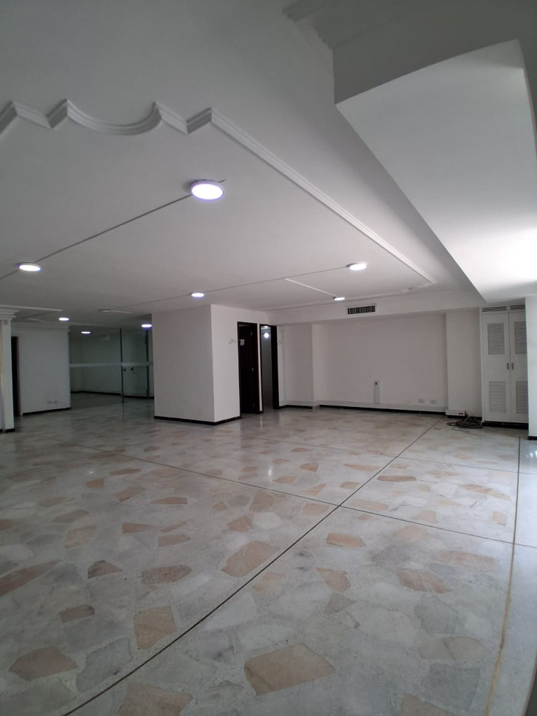 Oficina En Arriendo - San Vicente, Cali