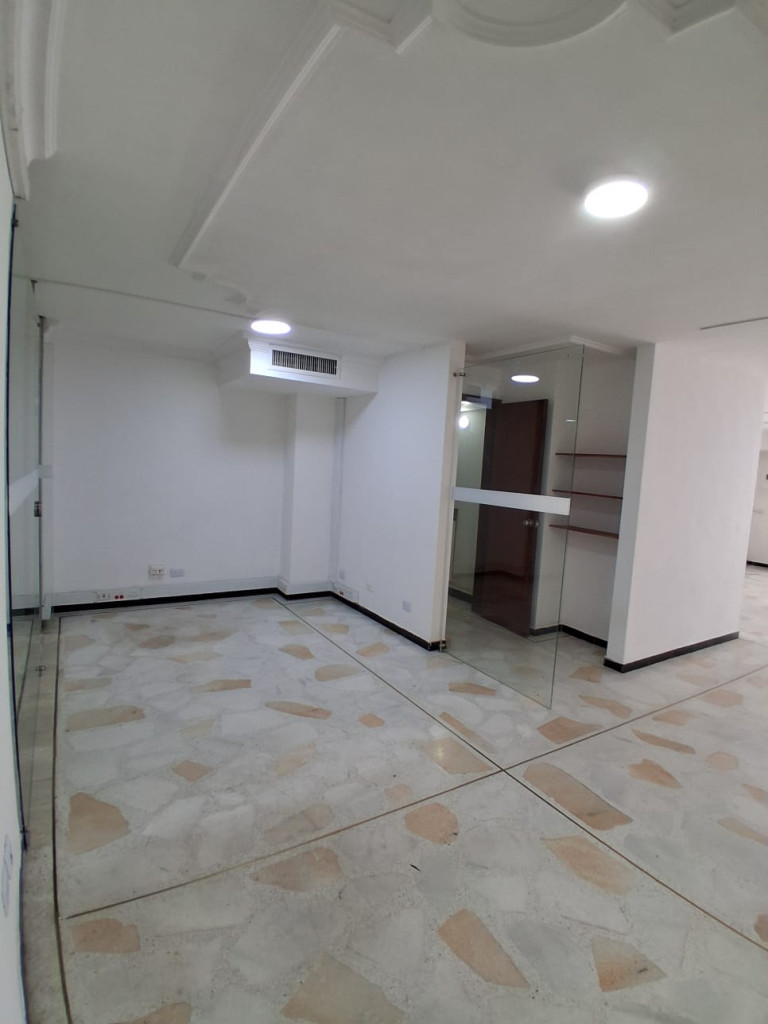 Oficina En Arriendo - San Vicente, Cali