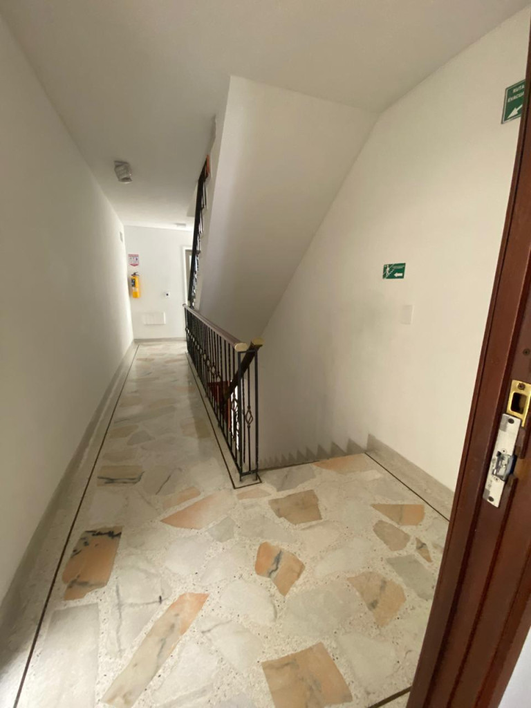 Oficina En Arriendo - San Vicente, Cali