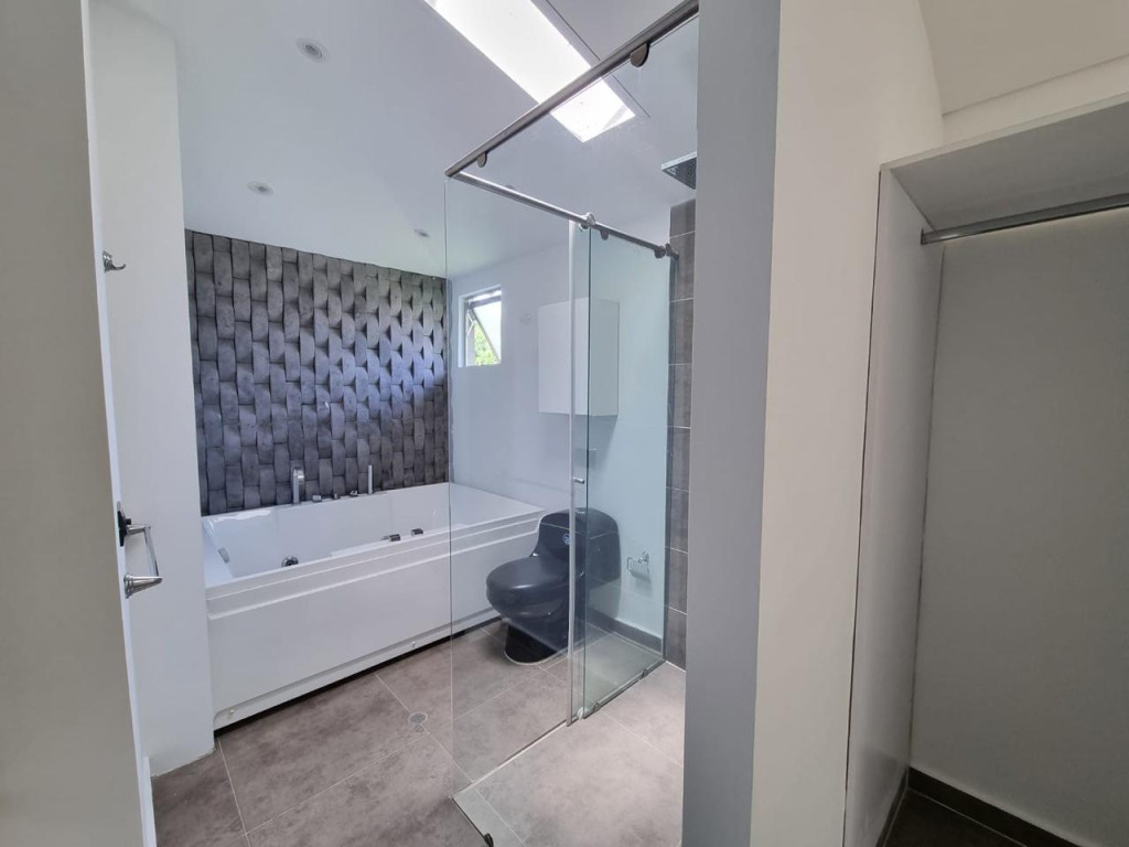 Casa En Arriendo/Venta - Pance, Cali