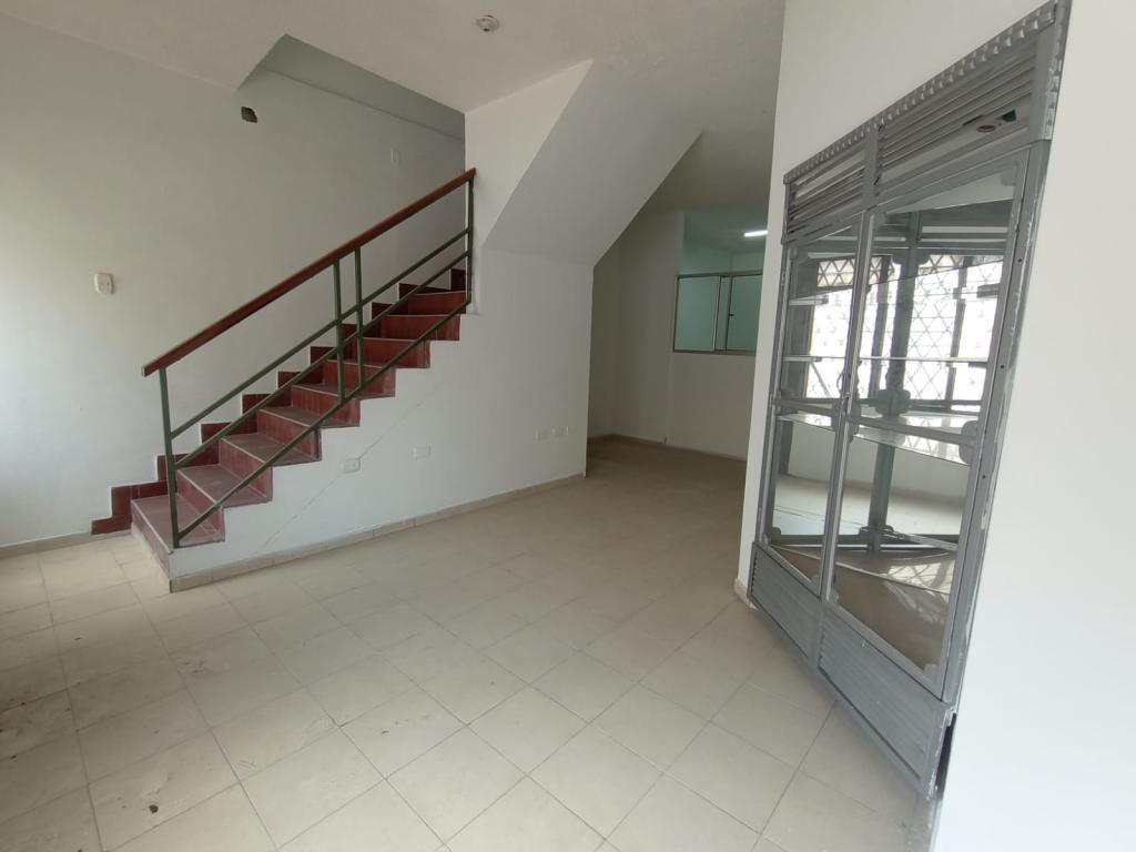 Casa En Venta - Bretaña, Cali