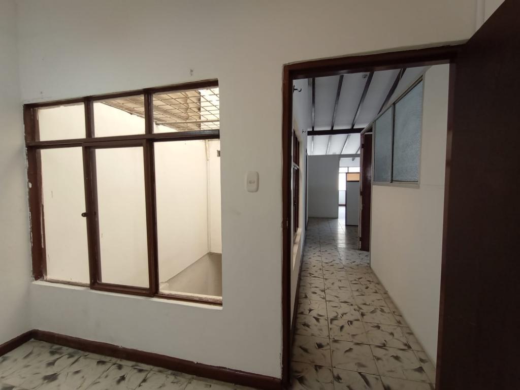 Casa En Venta - Bretaña, Cali
