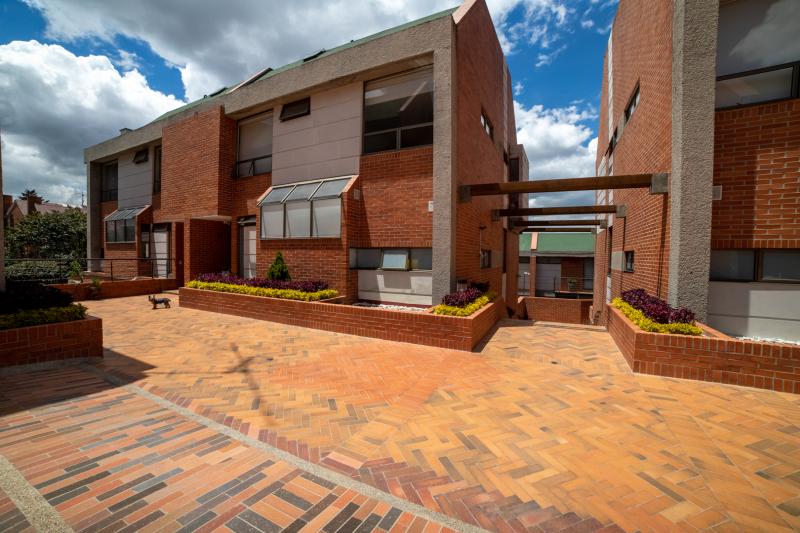 Casa EN VENTA EN Bosque De Pinos-Usaquén, código: 1057764 - 27