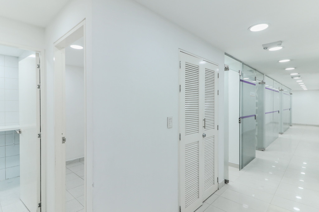 Local EN VENTA EN Chapinero Norte, código: 1090263 - 17