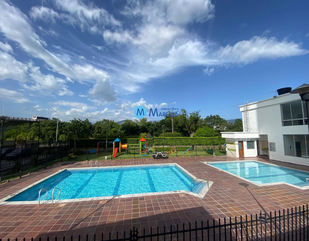 ARRIENDO APARTAMENTO en AV. DEL RIO