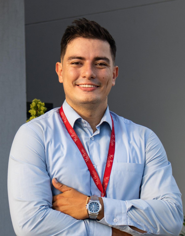 RAFAEL SALAZAR