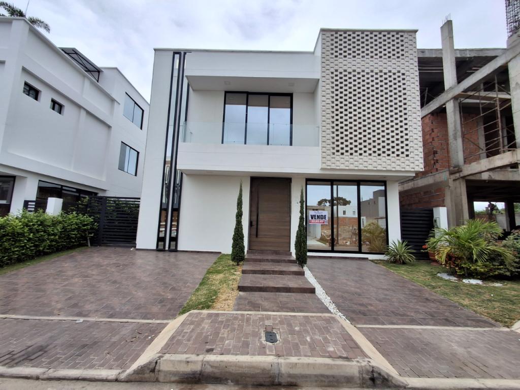{{ ucwords(strtolower($inmueble[