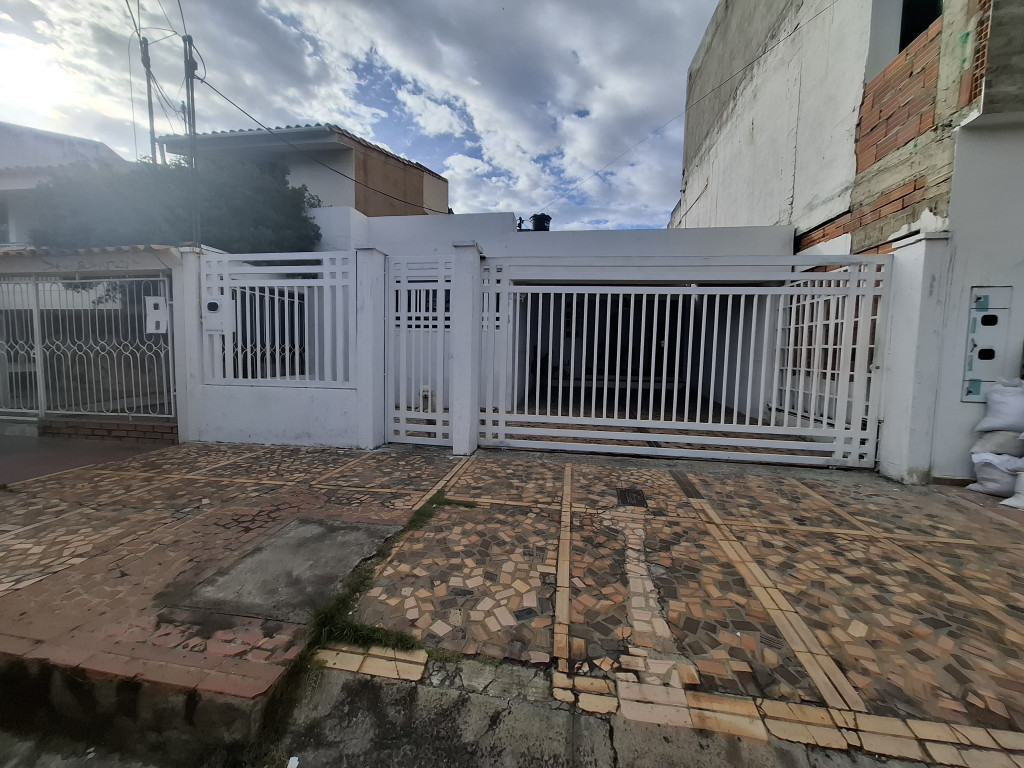 {{ ucwords(strtolower($inmueble[
