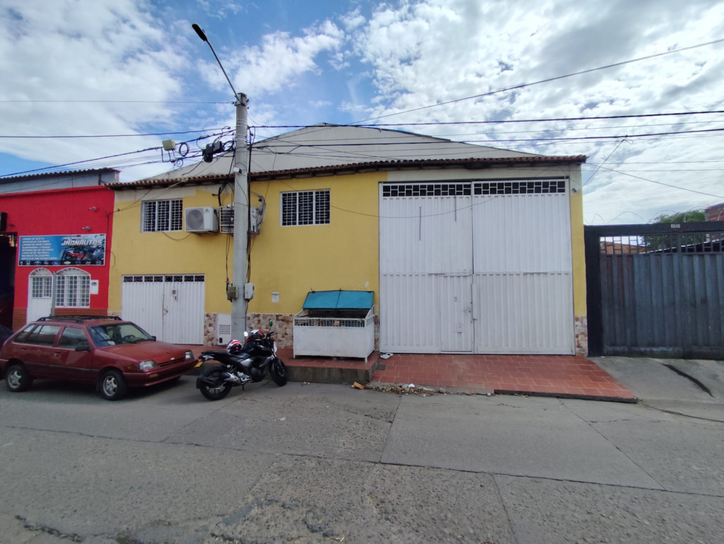 {{ ucwords(strtolower($inmueble[
