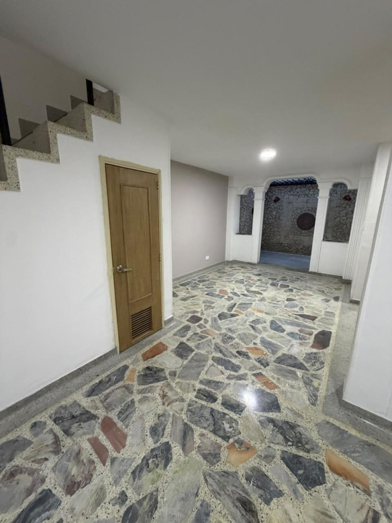 CASA C 9N 17E 35 CS 8 MZ A LT 8 Conjunto Galicia, Av. Libertadores, Cúcuta