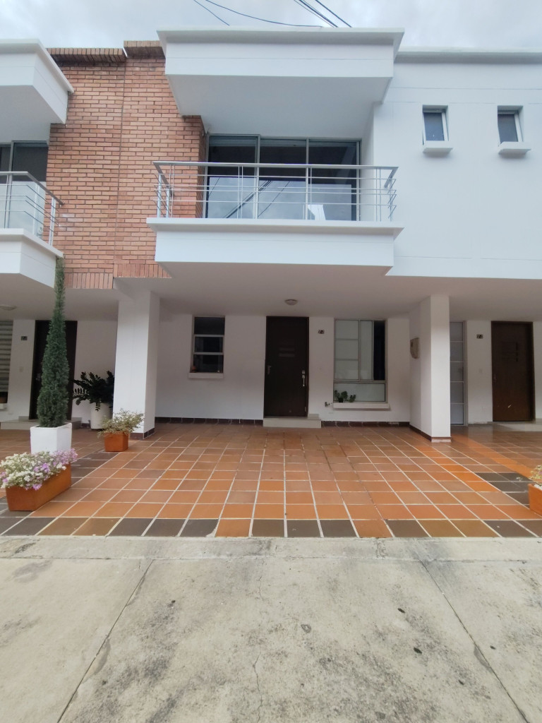CASA Avenida 3 19-89 Condominio Navarra Casa B18 san mateo Vía San Luis, San Mateo, Cúcuta